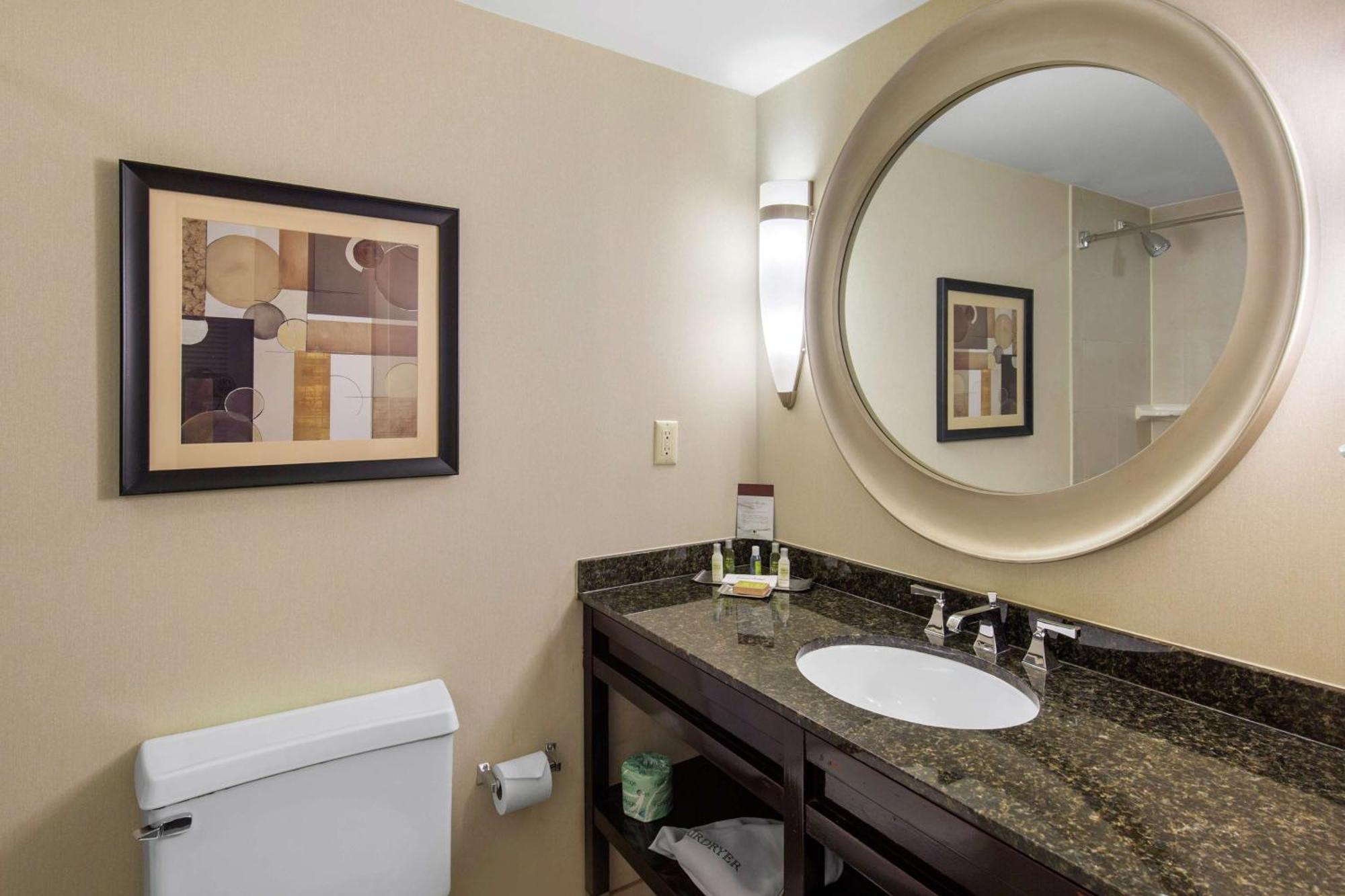 Doubletree By Hilton Downtown Wilmington - Legal District Kültér fotó